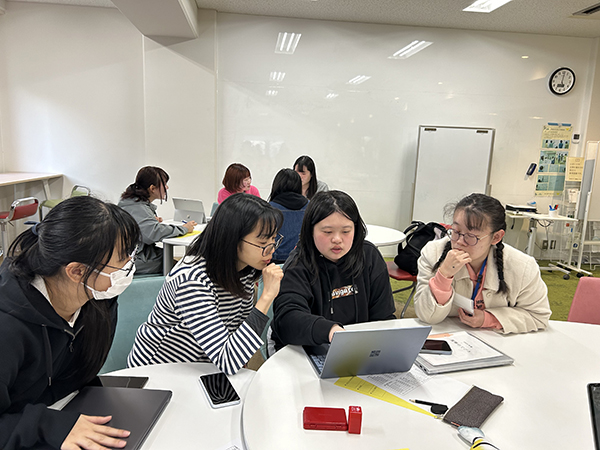 日本語ピア・サポーター学習支援活動